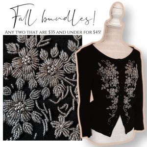 Vintage Heavily beaded Embroidered black cardigan, size S In great condition!